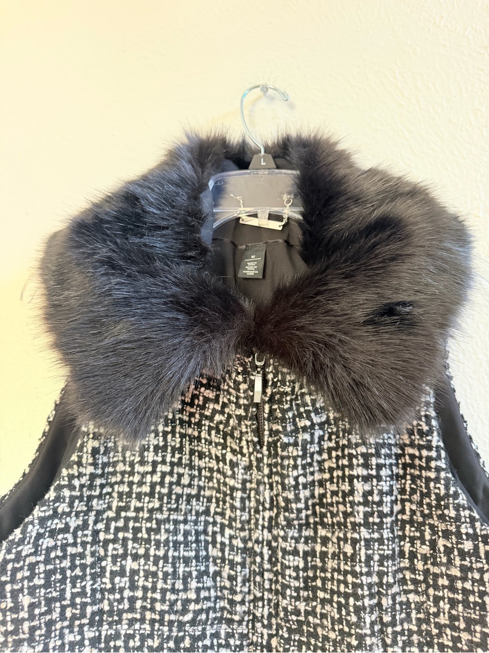 WHBM black tweed faux fur collar vest View 5